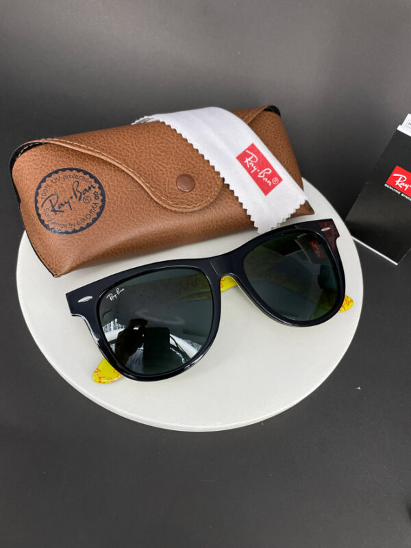 عینک آفتابی ریبن ویفر سایز54 فانتزی مدل Ray ban wayfarer RB2140 1013